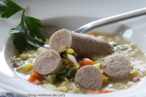 Gemüsesuppe mit Wurst - F4 | 1/5sec